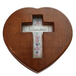 Sankyo Grandma Music Box Heart-Shaped Wooden Box with Cross Design and Message